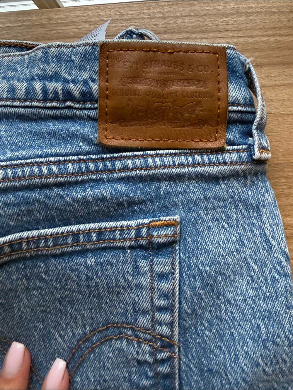Levi's Wedgie Straight-Leg Jeans - Picture 2 of 6